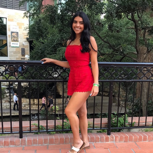 Red floral lace Romper - Picture 1 of 4